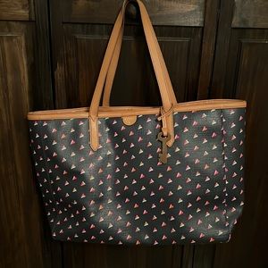 Fossil Tote Bag